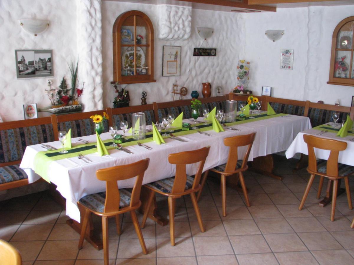 Restaurant / Pension Mainzer Tor Alsfeld Kültér fotó